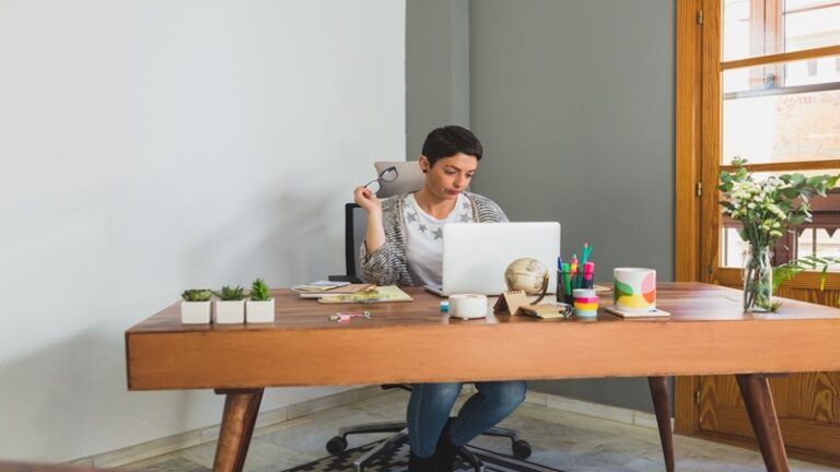 desk